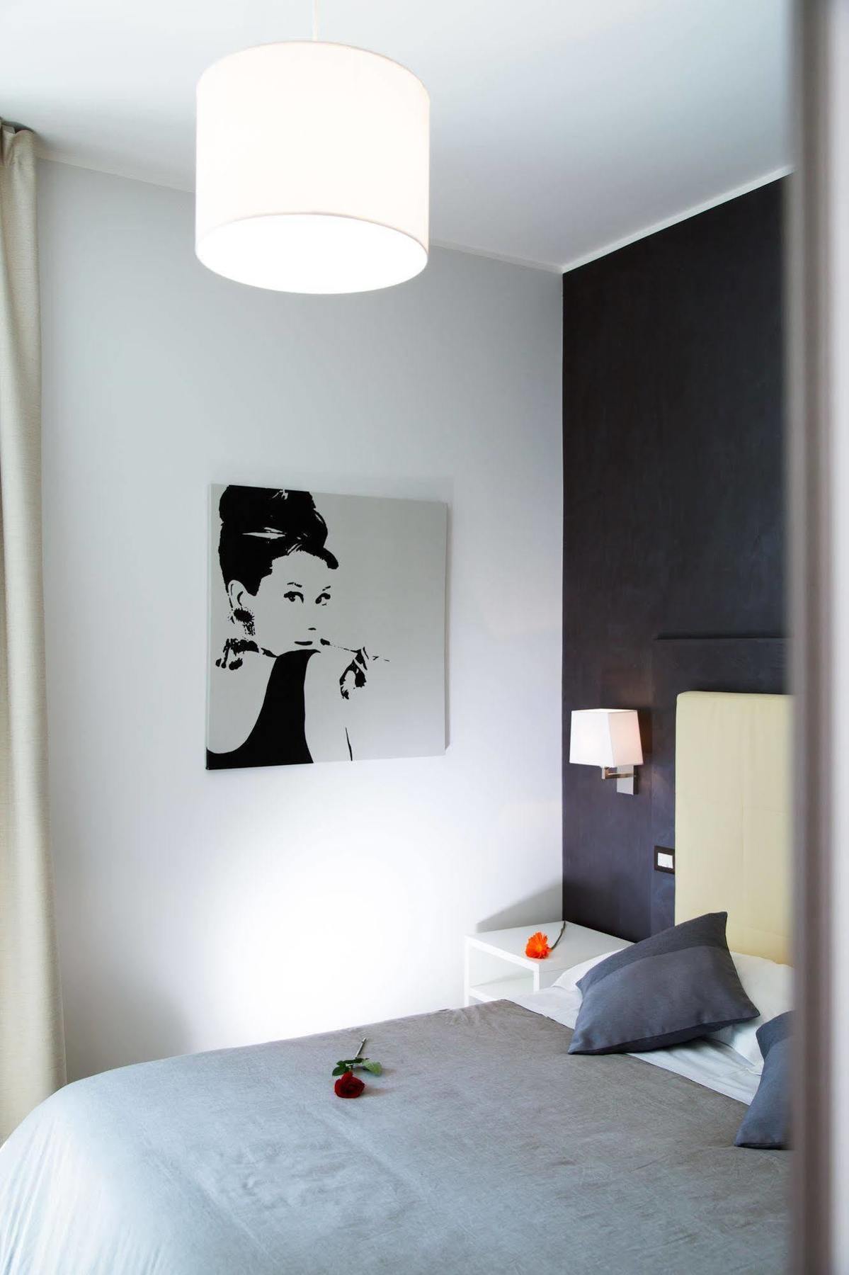 Hotel Modern Bnb Rzym Zewnętrze zdjęcie