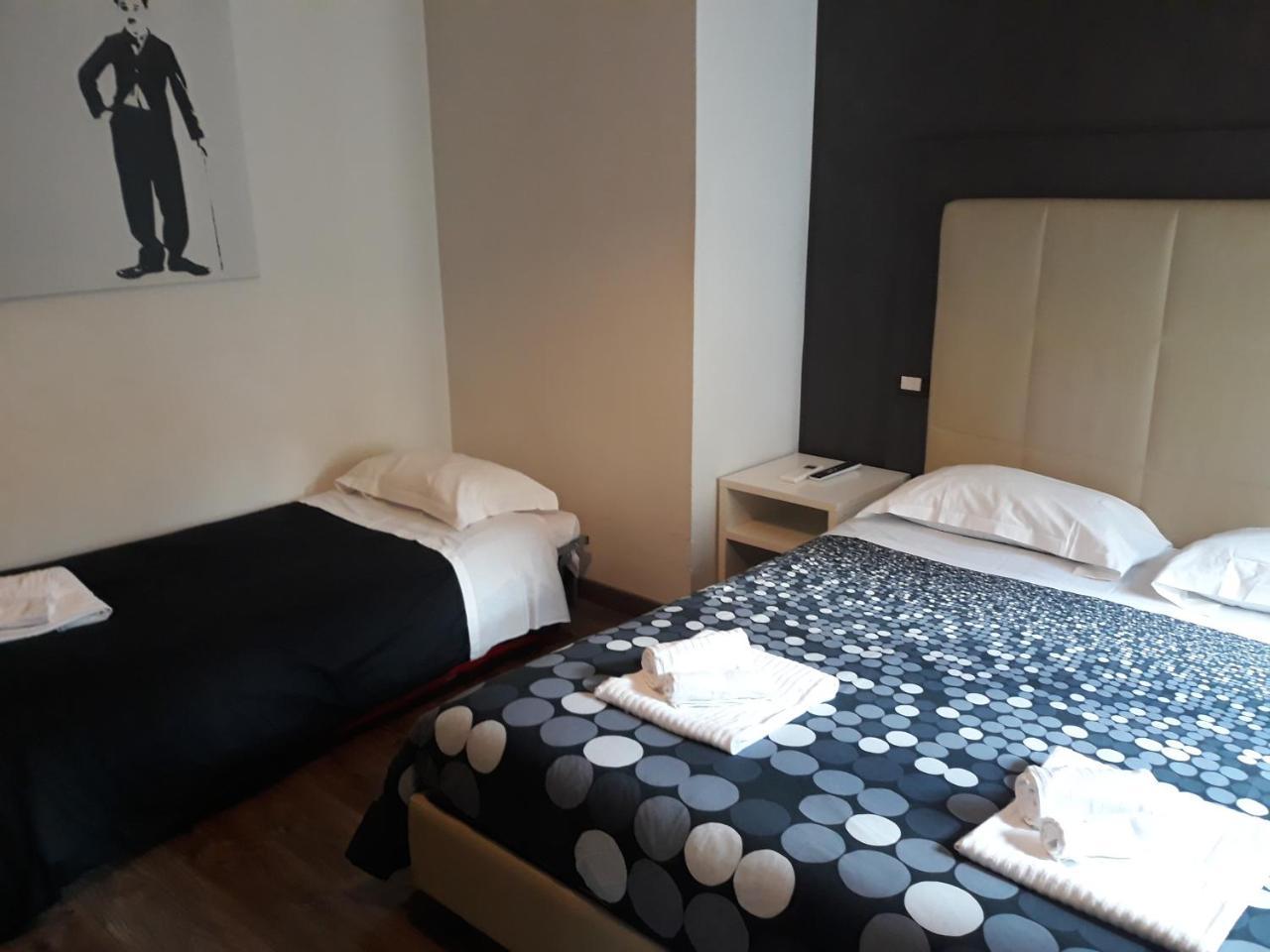 Hotel Modern Bnb Rzym Zewnętrze zdjęcie