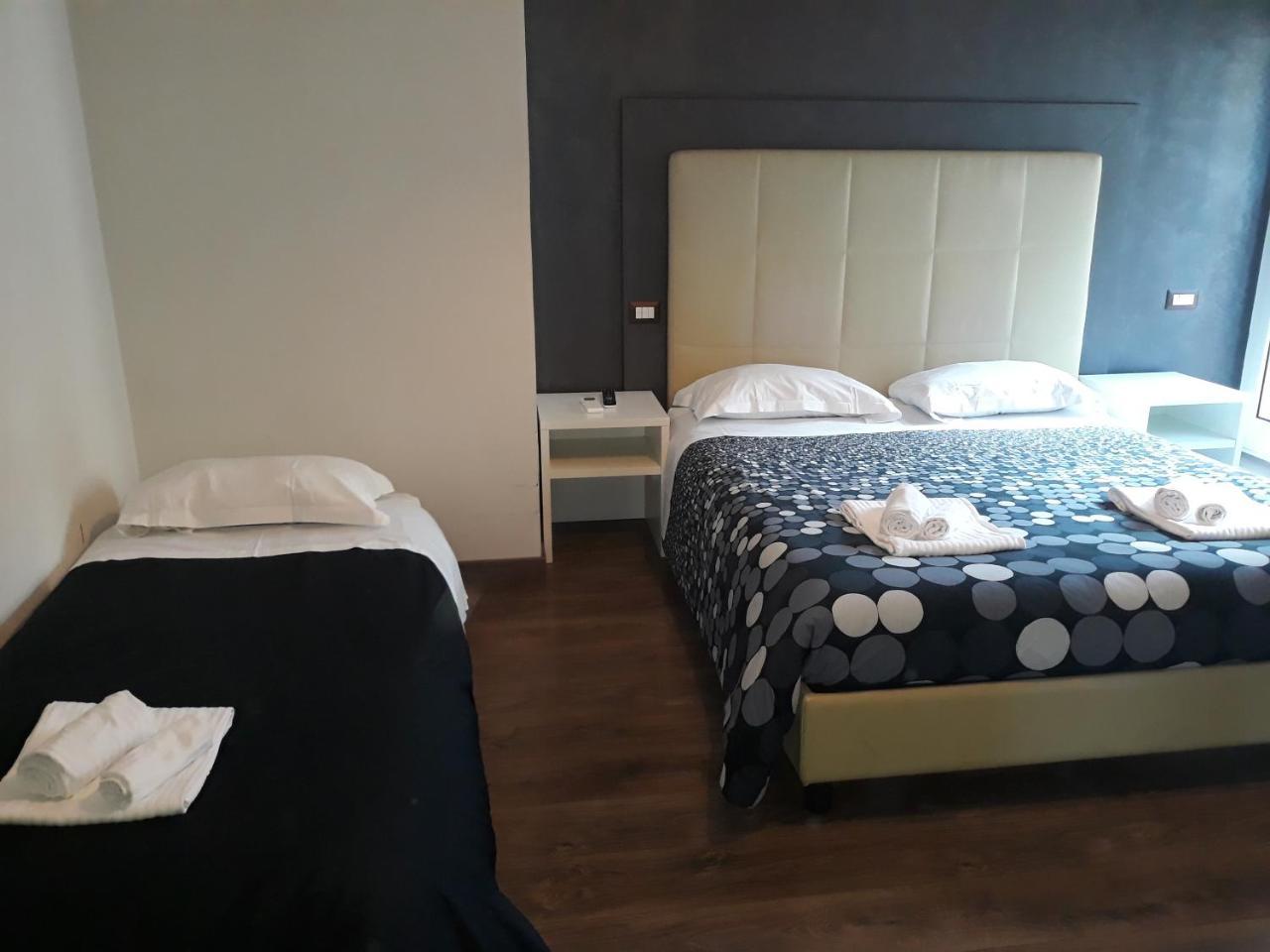 Hotel Modern Bnb Rzym Zewnętrze zdjęcie